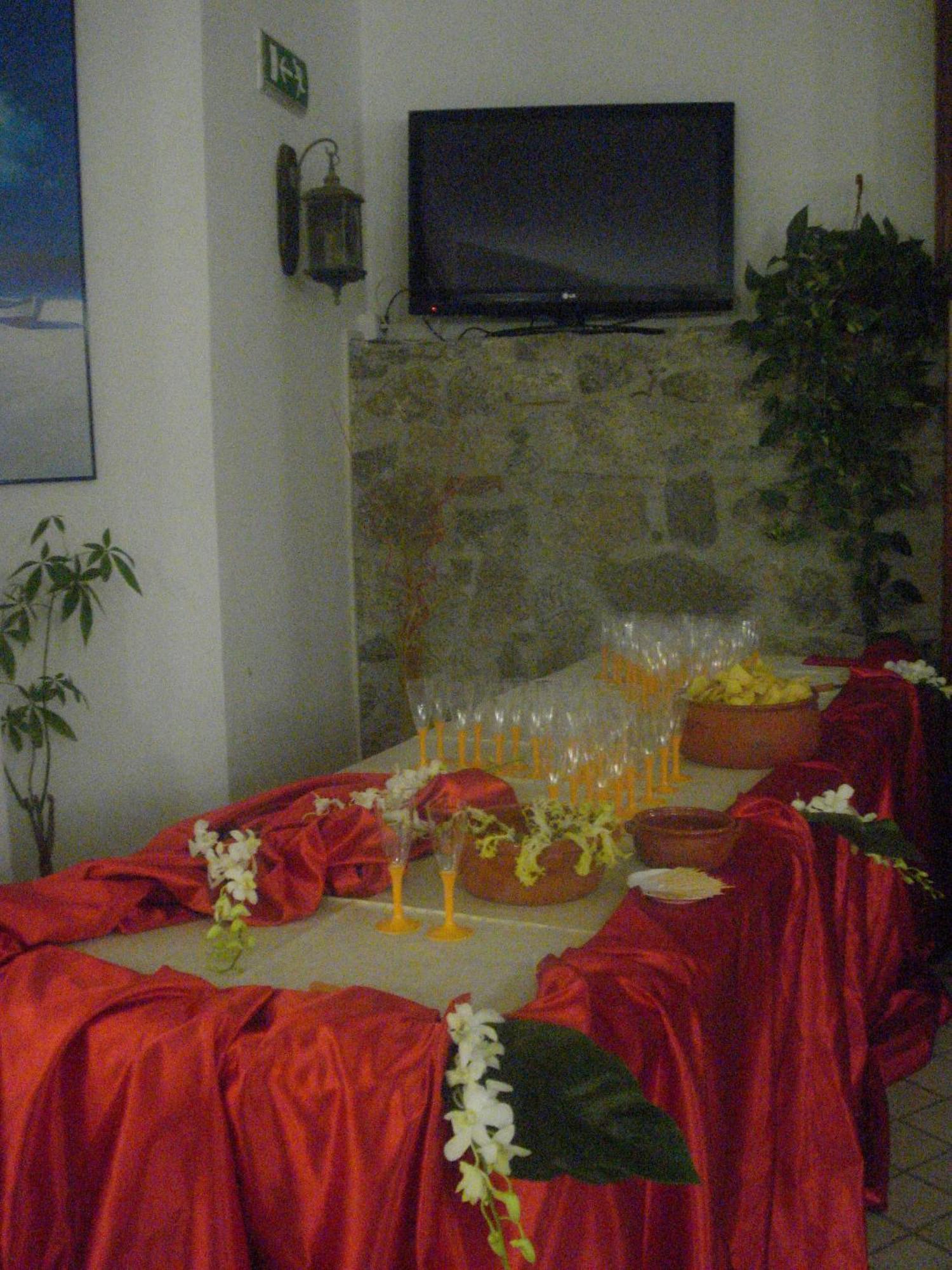 Hotel Ristorante Antica Marina Никотера-Марина Экстерьер фото