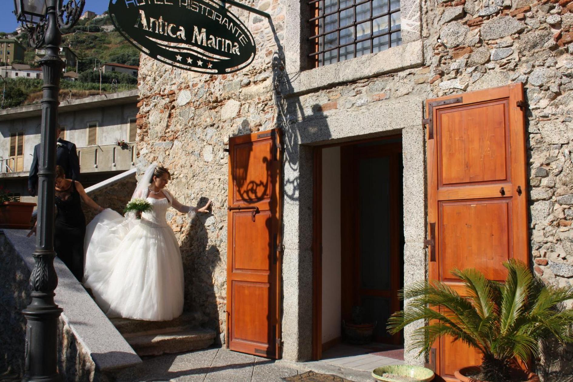Hotel Ristorante Antica Marina Никотера-Марина Экстерьер фото